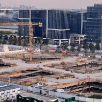 Metro construction site enclosure has excellent weather resistance